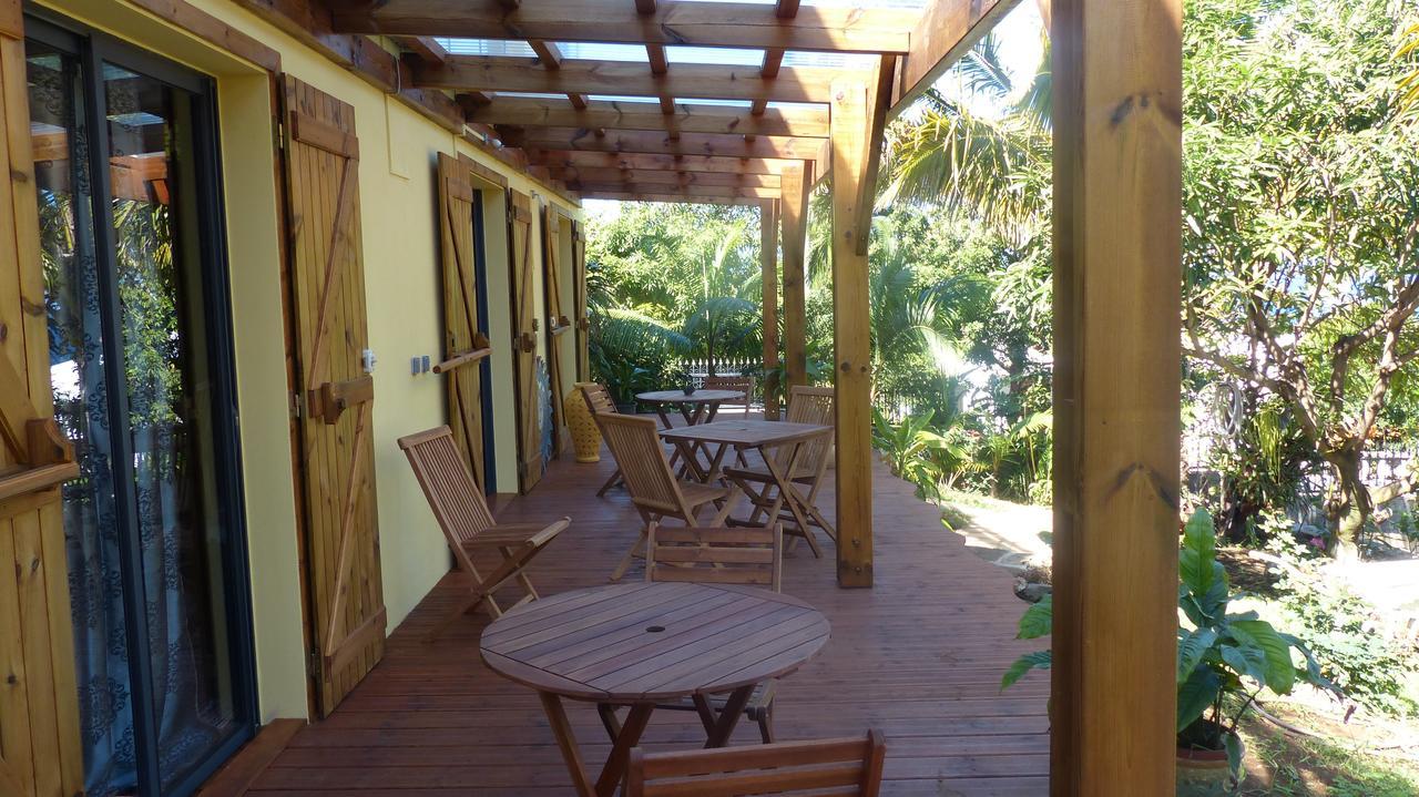 Bois De Santal Chambre D'Hotes Saint Pierre Bagian luar foto