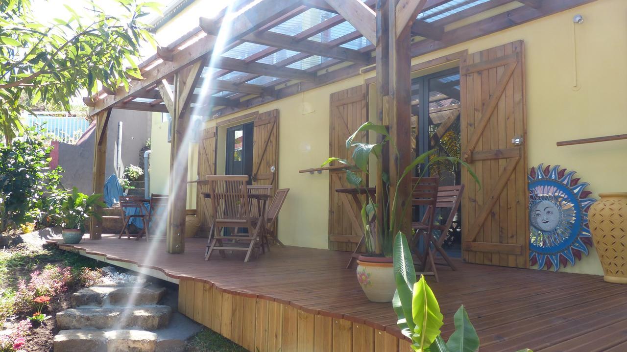 Bois De Santal Chambre D'Hotes Saint Pierre Bagian luar foto