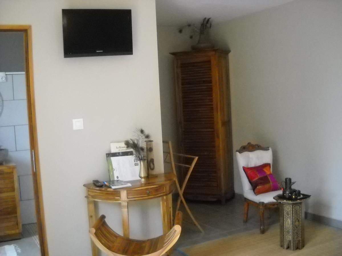 Bois De Santal Chambre D'Hotes Saint Pierre Bagian luar foto